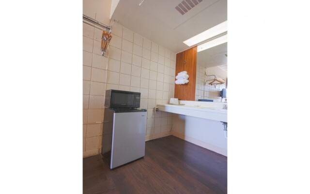 Centralia Motel Near Downtown by OYO