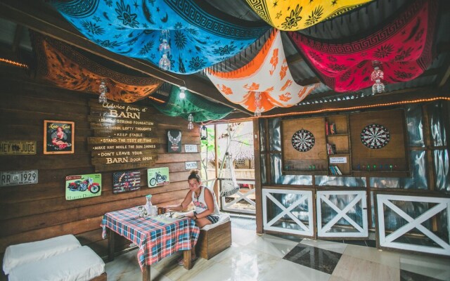 D' Backpackers' Barn - Hostel