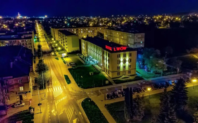 Hotel i Restauracja Lwów