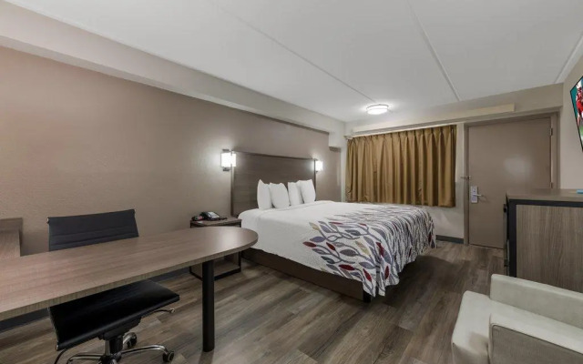 Red Roof Inn Hickory