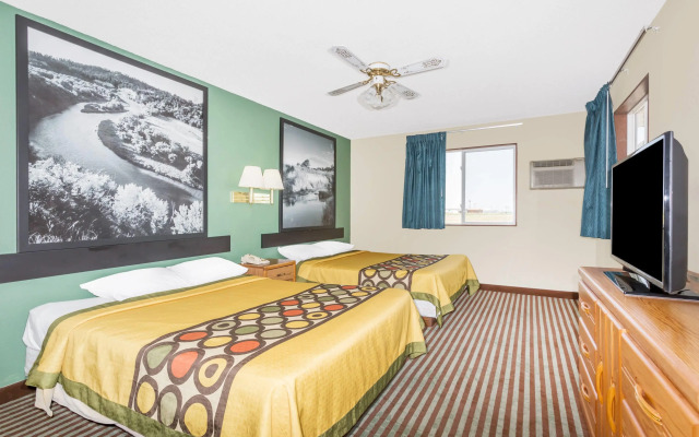 Super 8 by Wyndham Lexington