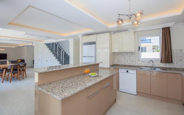 Orka World Villa 2 in Oludeniz