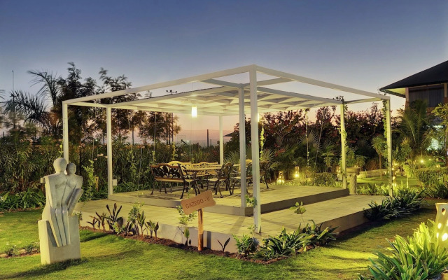 Aarohi Starz Club & Spa
