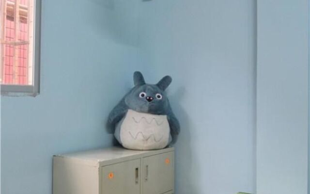 Sunflower Youth Hostel