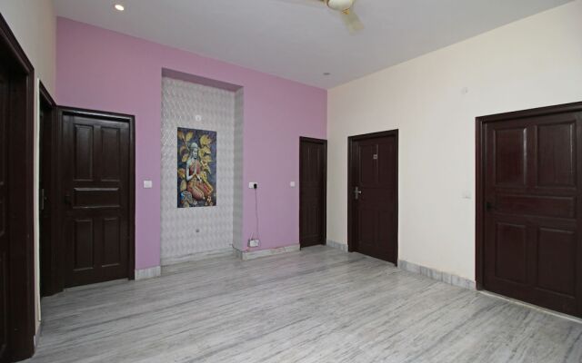 OYO 8914 Hotel Ambrosia
