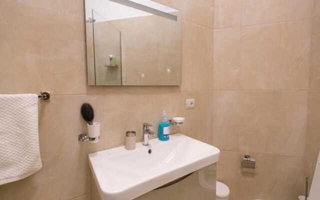 Vila Ferdinand Modern Rooms In Tirana