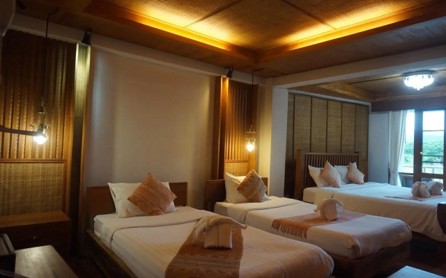 River Bank Resort