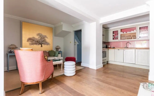 Westbourne Park Road Xvii by Onefinestay