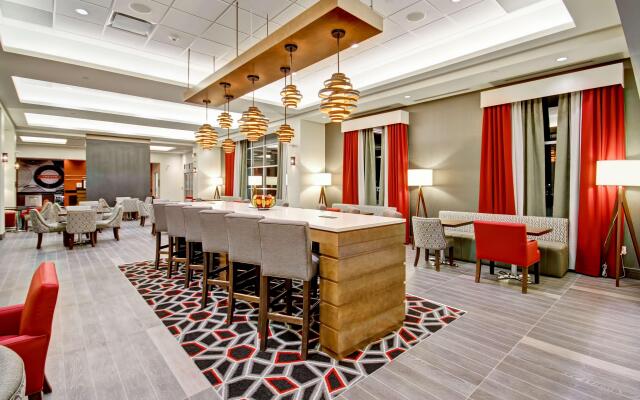 Hampton Inn & Suites by Hilton Medicine Hat