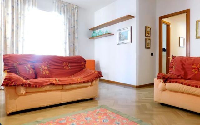 nuovissimo e funzionale