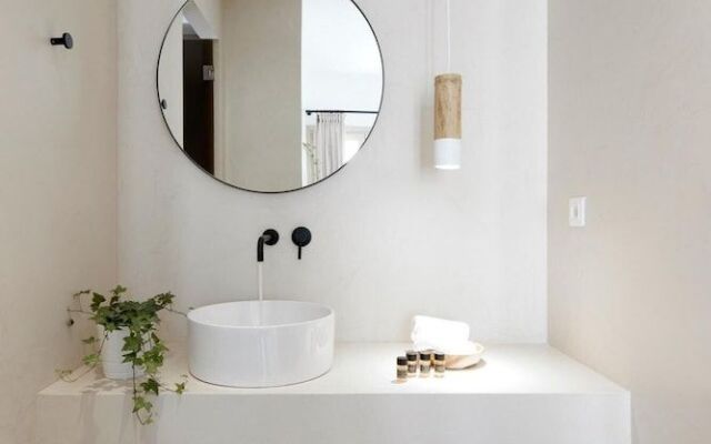 Arco Solium Suites Milos Superior Suite