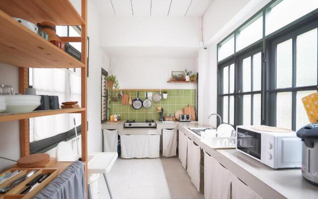 MONET HOME 5BR house near Airport and Nimman