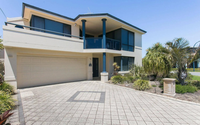 Seahaven Villas by Rockingham Apartments