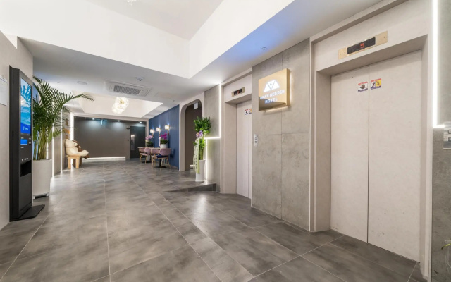 Ansan Grey Design