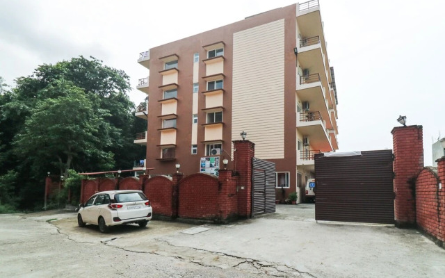 Oyo 49582 Jhanvi Yoga Dham