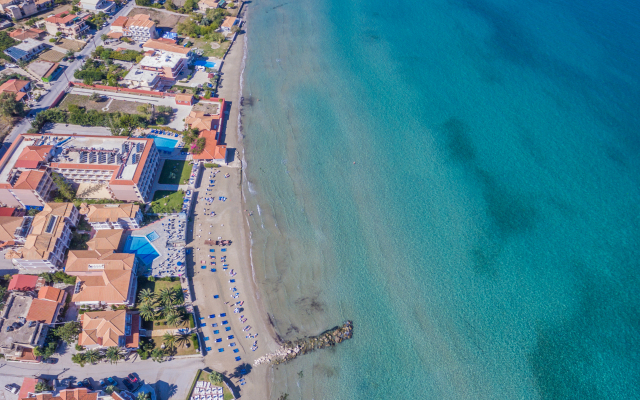Xenos Kamara Beach