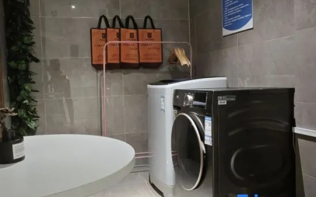 Fuxin Xishan Jiujun Hot Spring Leisure Resort