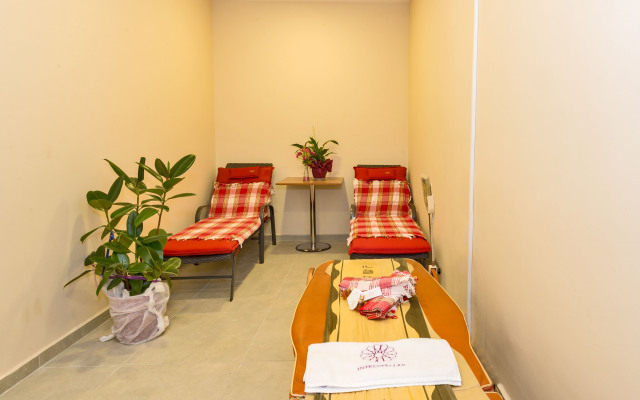 Harmony Hotel