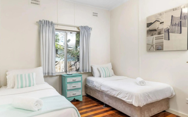 Tapalla Point at Huskisson 4pm Check Out Sundays