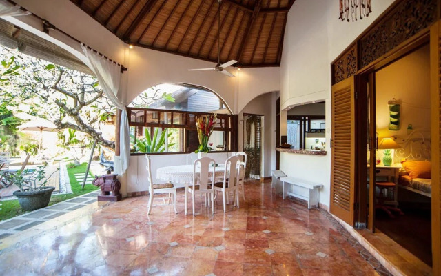 Villa Flora 3 Bedroom