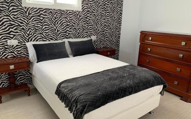 Princesa Ico 50 metros del mar