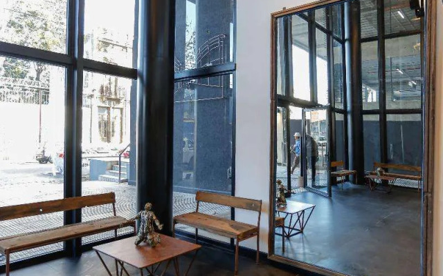 Howard Johnson Undici Republica de La Boca