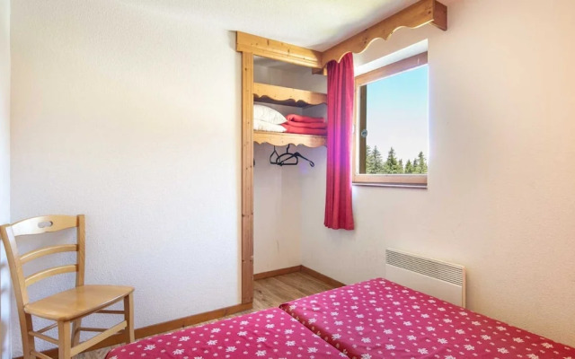 Apartment in Chamrousse With Mountain Views