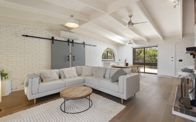 Relaxing Retreat Near Rye Beach – Guest Rooms – Melbourne