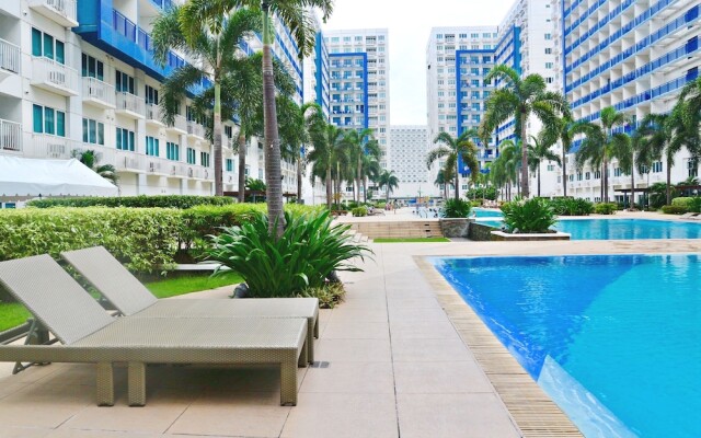 CondoDeal at Sea Residences Serviced Apartment