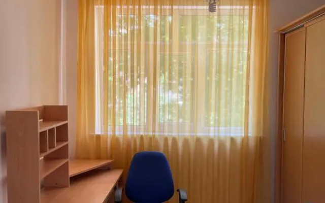 One Bedroom Apartment Near Buyuk Ipak Yuli Metro Station, Located in Downtown