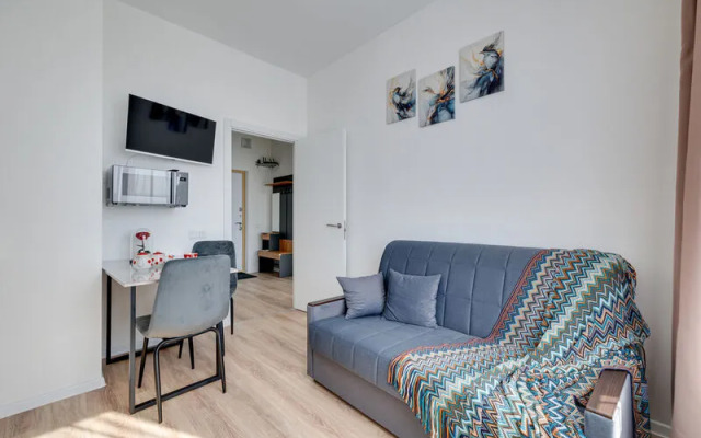 Хэппи Пипл на ул. Героя России Филиппова, д. 10