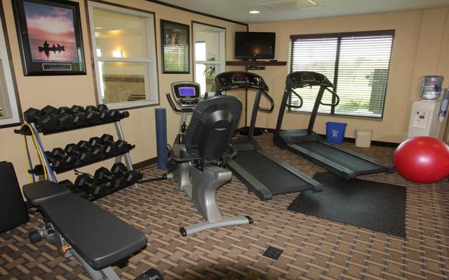 Holiday Inn Express Hotel & Suites Syracuse North - Cicero, an IHG Hotel