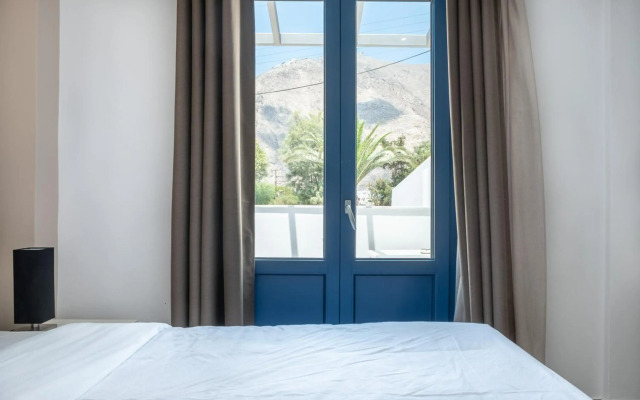 Tristhenia Hotel