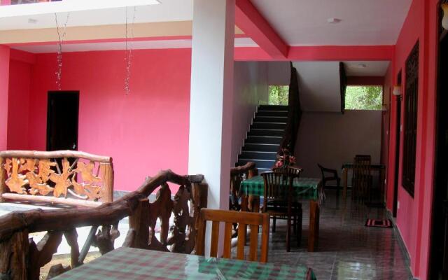 Sigiri Lion Lodge