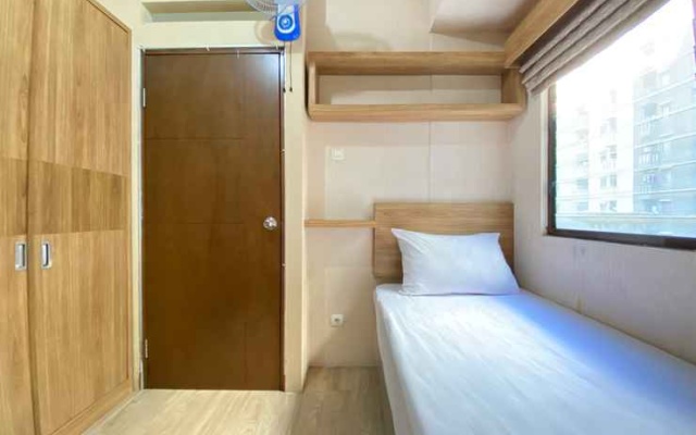 Cozy 3BR Furnished at Gateway Ahmad Yani Cicadas Apartment By Travelio – Guest Rooms – Bandung