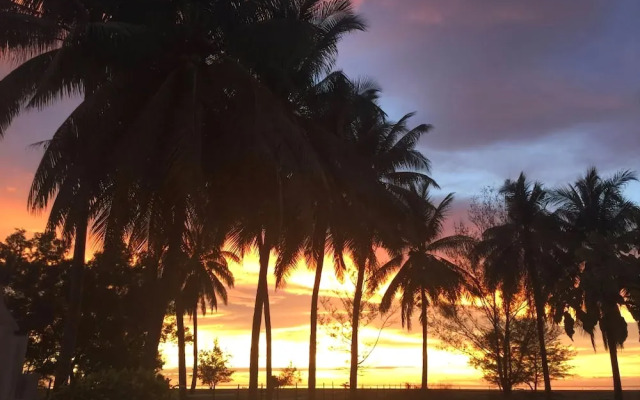Raintree Beach & Golf Resort