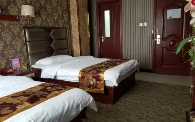 Korla Zhongtai Business Hotel