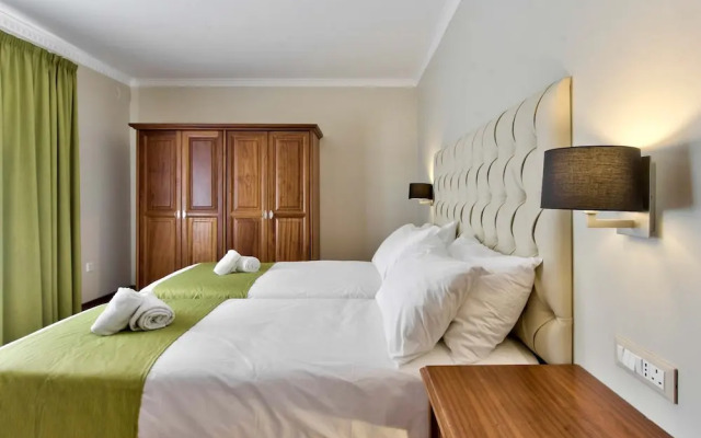 Villa Hibiscus 3 Bedroom Villa With Private Pool