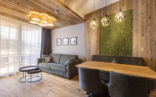 Pleasant Apartment With Shared Pool