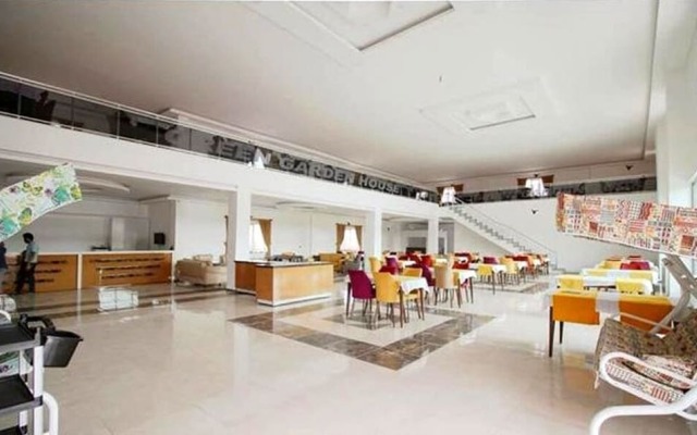 Green Garden House Hotel