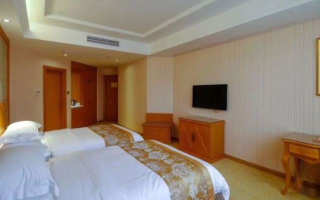 Vienna 3 Best Hotel (Nanchang Qingshan Lake High-tech)