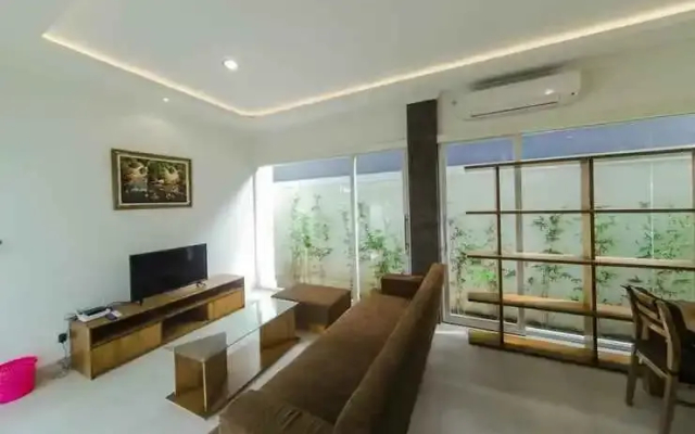Anna Villa 4