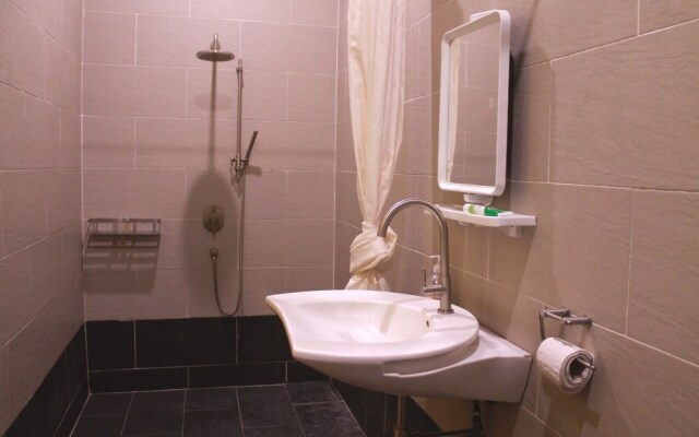 JusInn Leisure Escape