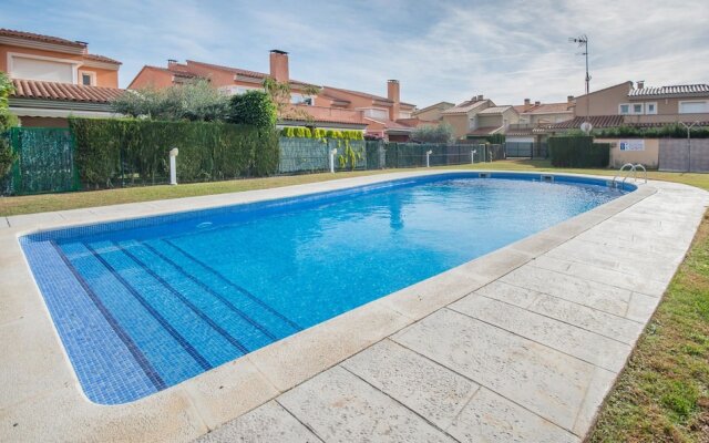 Casa Adosada Moderna Paul Gauguin con Piscina Compartida - 104D