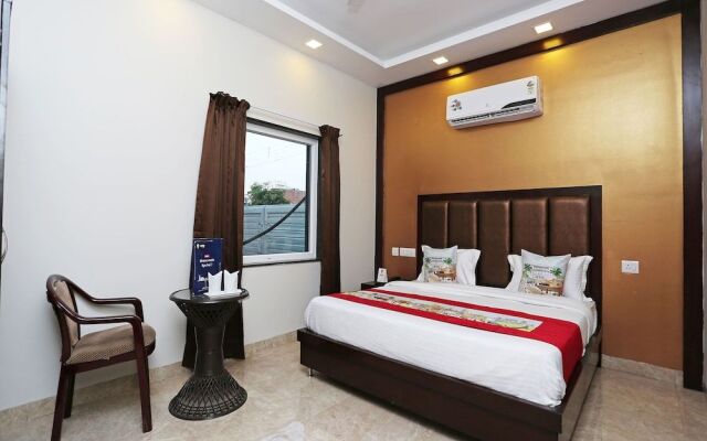 OYO 14330 Wow Homes