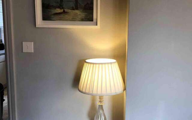 Remarkable Apartment Near London Tower Bridge