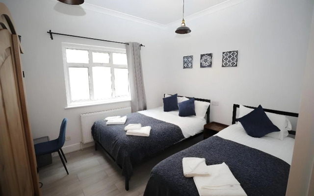 Golders Park Hotel