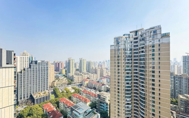 Tyms 2BR 2BA Apt Near MetroCity Line 1 9