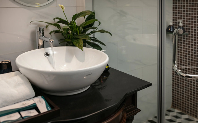 Maya Boutique Hotel & Spa