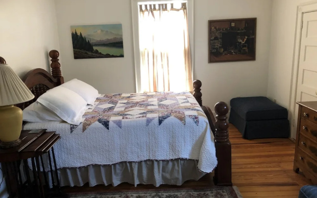 Love Lane Bed & Breakfast